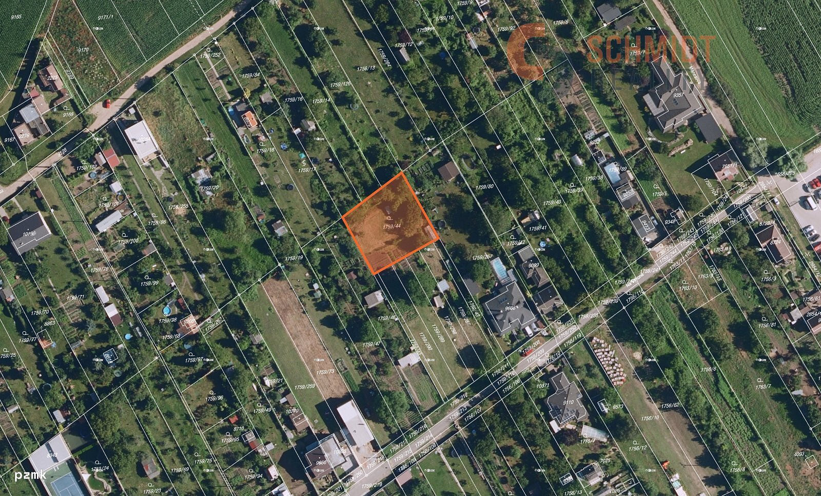 Prodej stavebního pozemku 1 103 m² – fotografie 2