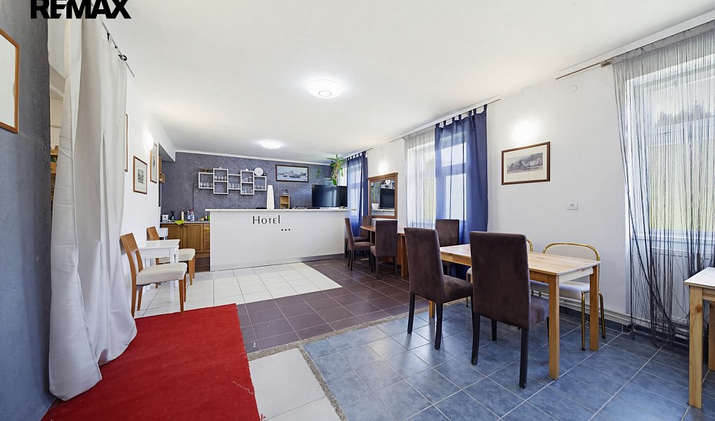 Prodej ubytovacího objektu 980 m², Potůčky – náhled fotky 3