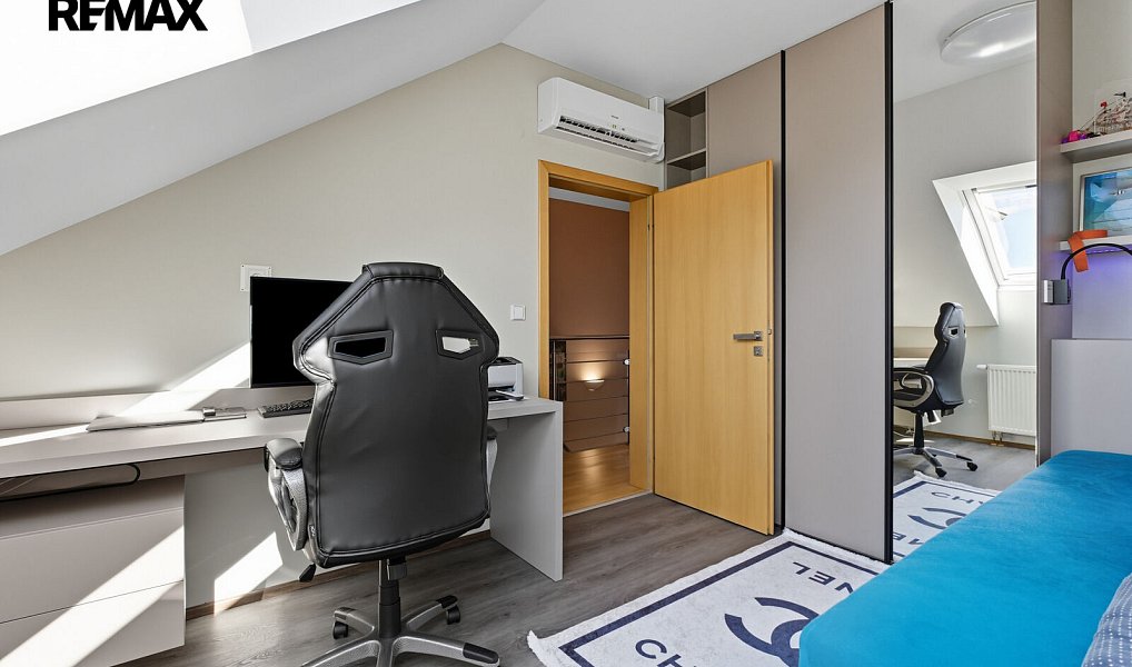 Prodej domu 126 m² s pozemkem 334 m², Praha – náhled fotky 19