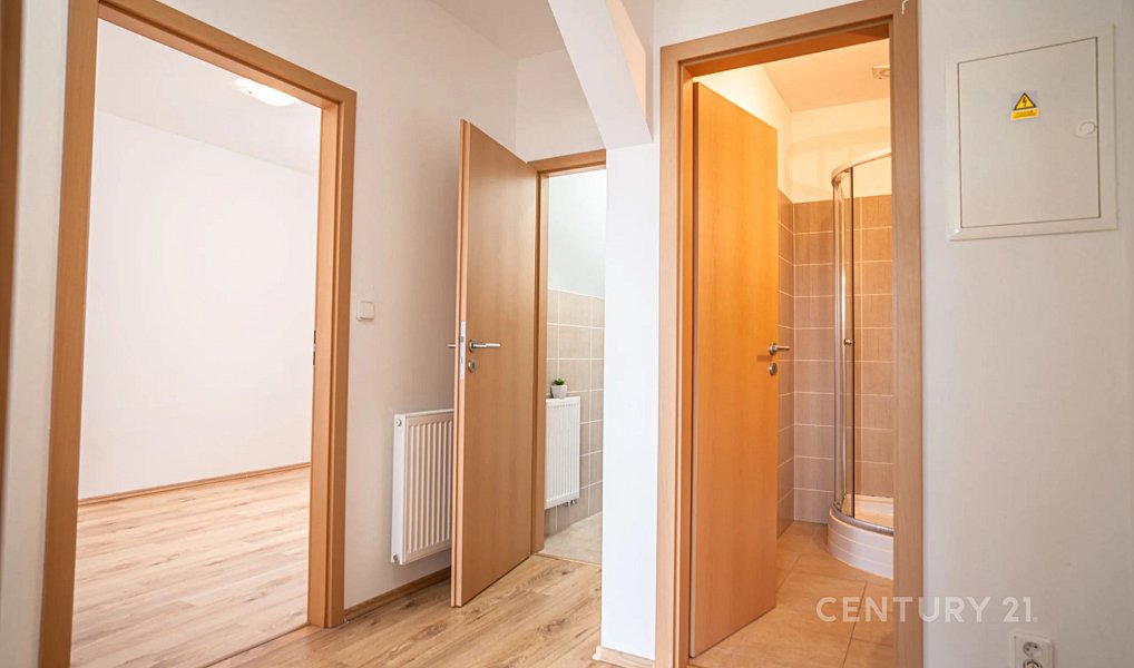 Pronájem bytu 3+kk 74 m², Znojmo – náhled fotky 6