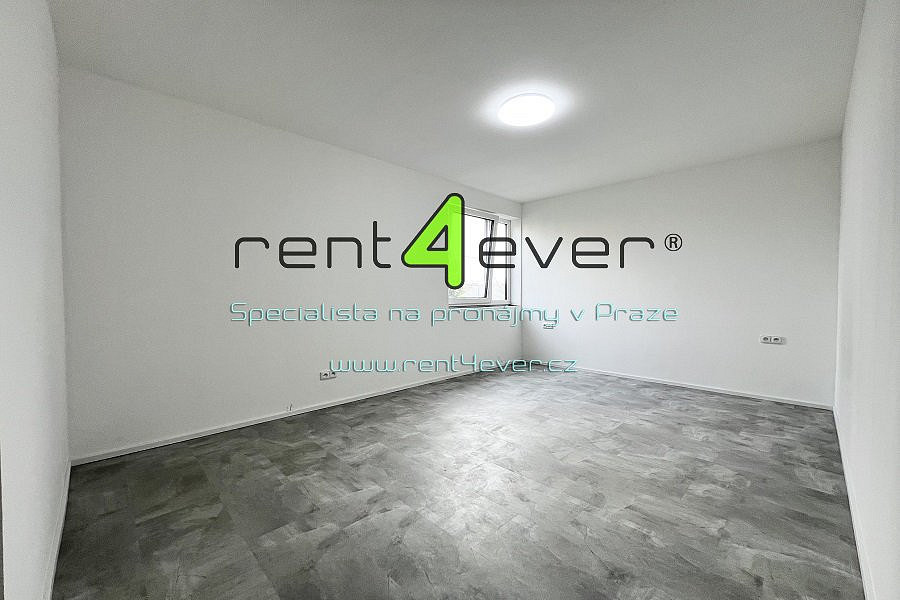 Pronájem bytu 2+kk 51 m² – fotografie 4