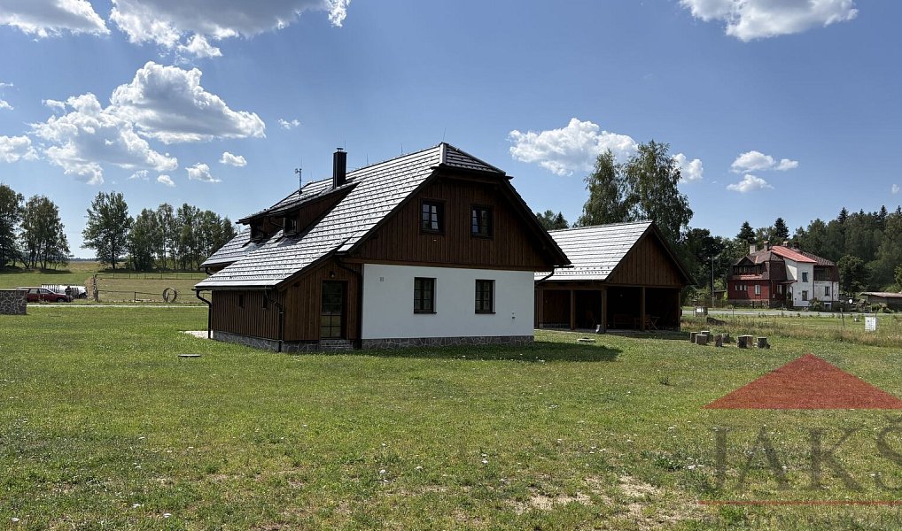 Prodej domu 187 m² s pozemkem 2 125 m², Srní – náhled fotky 28