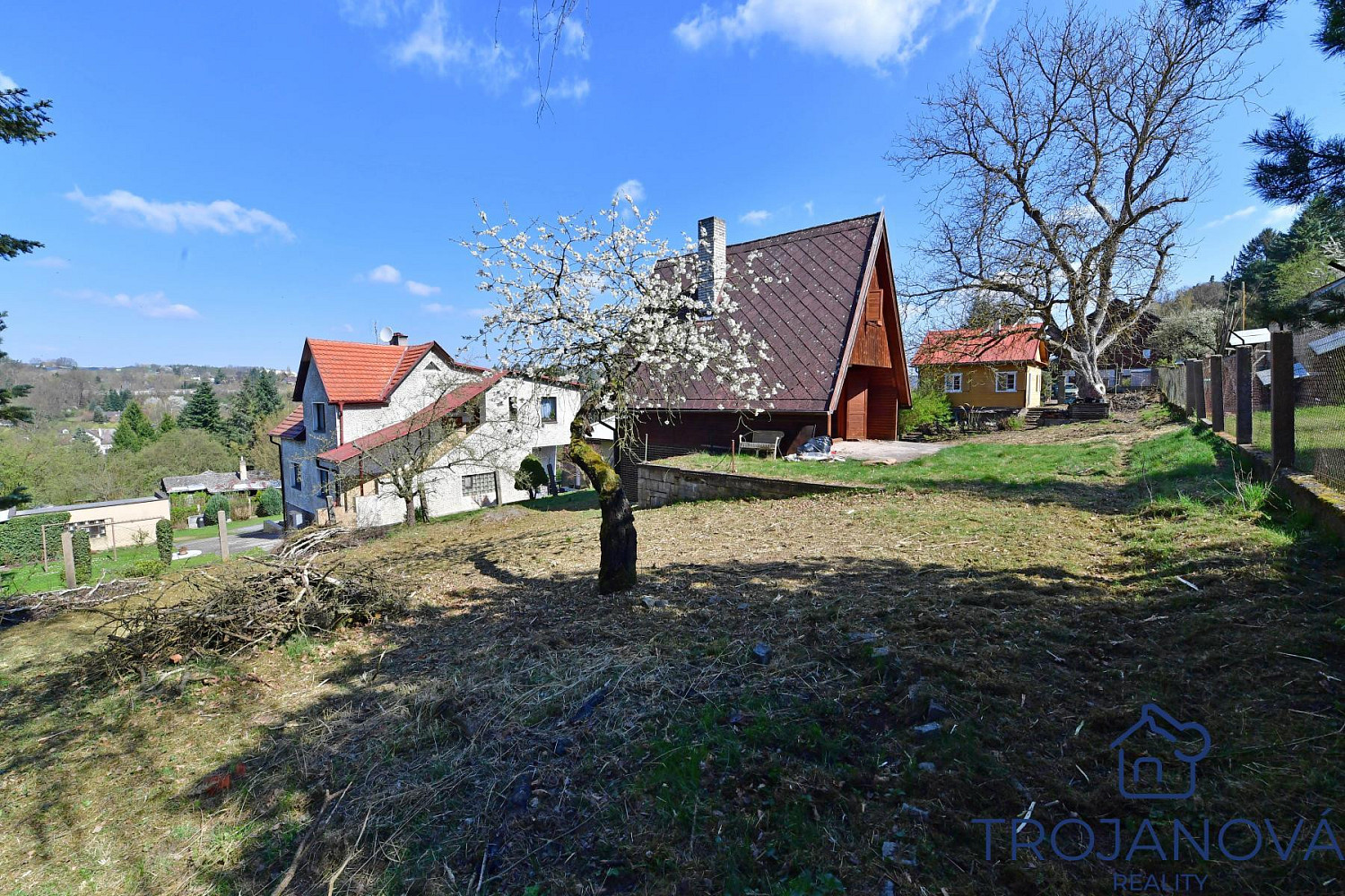 Prodej stavebního pozemku 713 m²