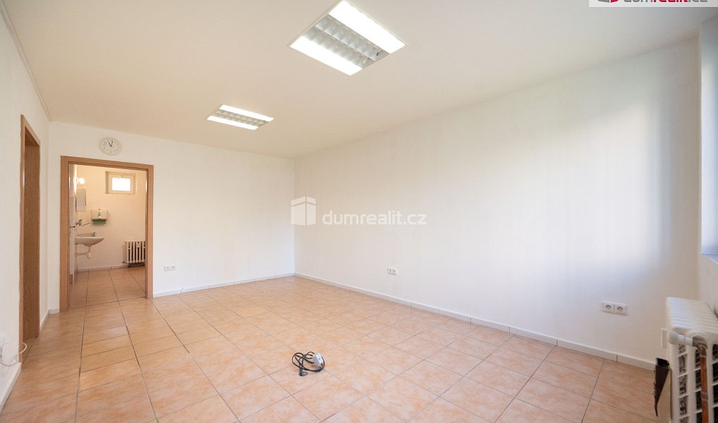 Prodej obchodních prostor 50 m², České Budějovice – náhled fotky 3