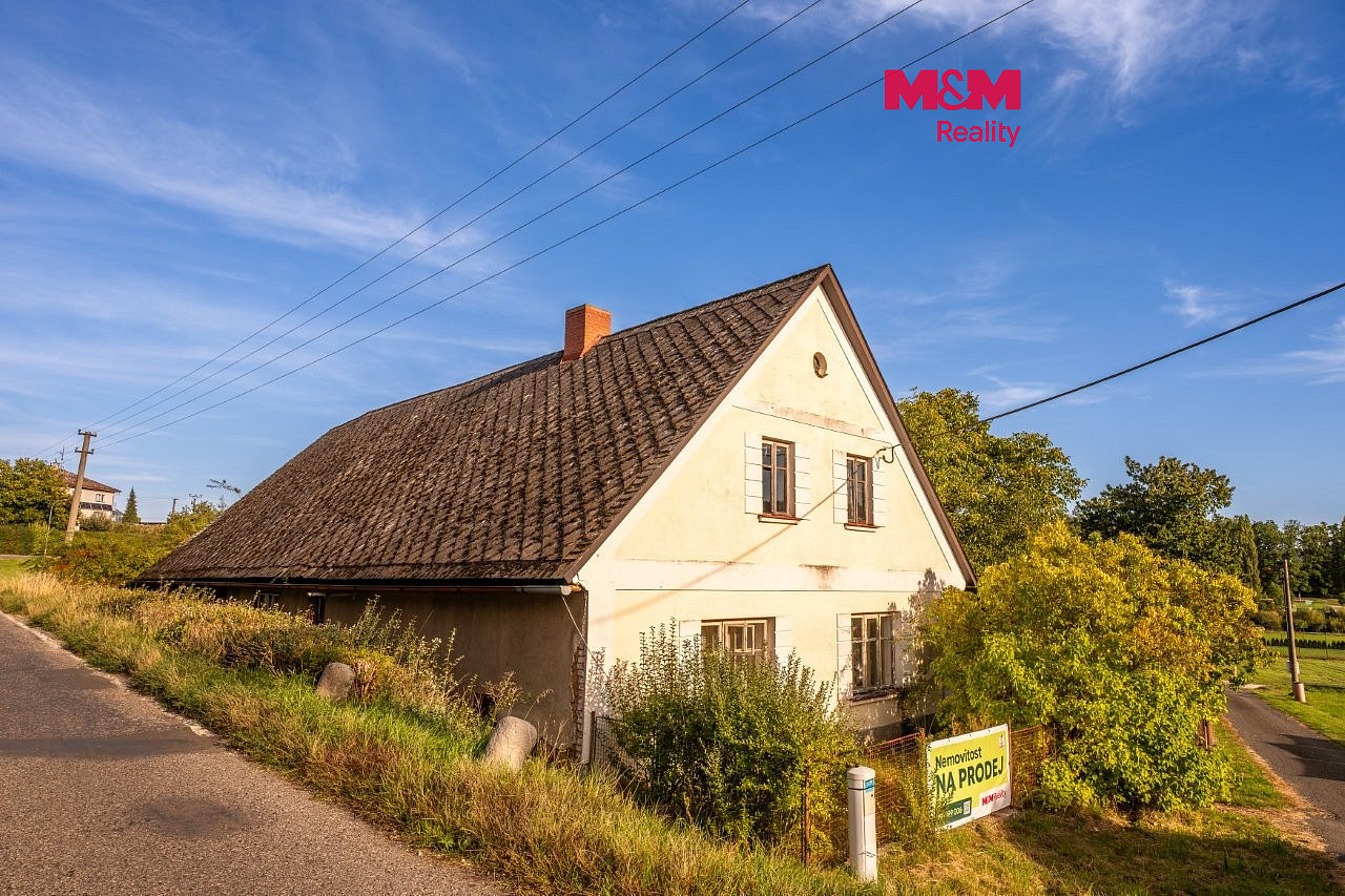 Prodej domu 129 m² s pozemkem 2 740 m²
