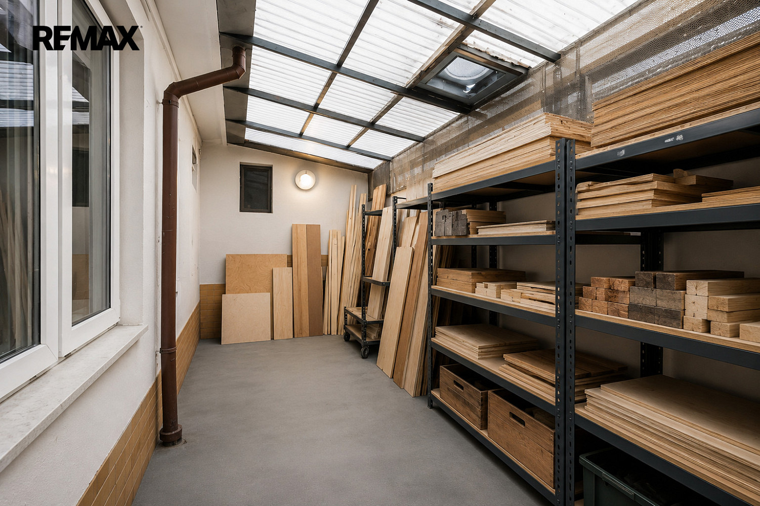 Pronájem obchodních prostor 205 m² — photo 4