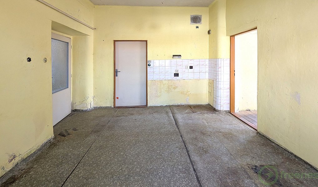 Prodej domu 138 m² s pozemkem 492 m², Holice – náhled fotky 6