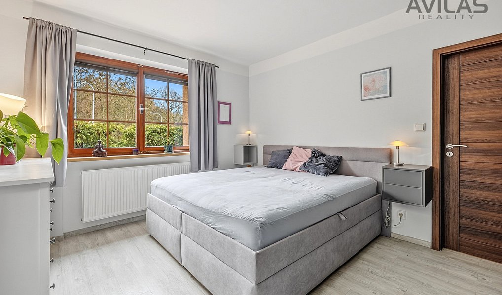 Prodej domu 269 m² s pozemkem 1 084 m², Praha – náhled fotky 12