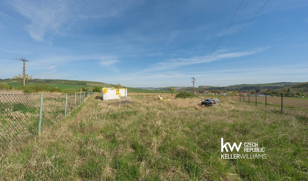 Prodej zahrady 1 652 m², Suchomasty – náhled fotky 41