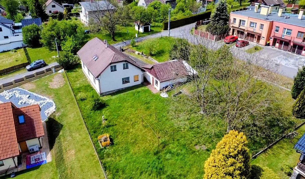 Prodej domu 200 m² s pozemkem 1 857 m², Lichnov – náhled fotky 37