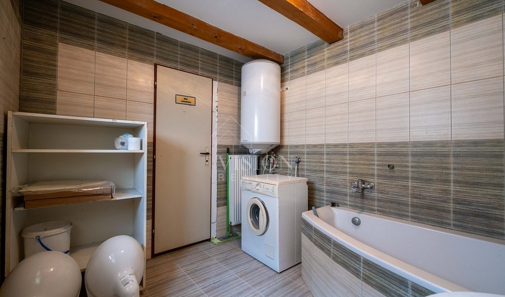 Prodej domu 134 m² s pozemkem 93 m², Srnín – náhled fotky 17