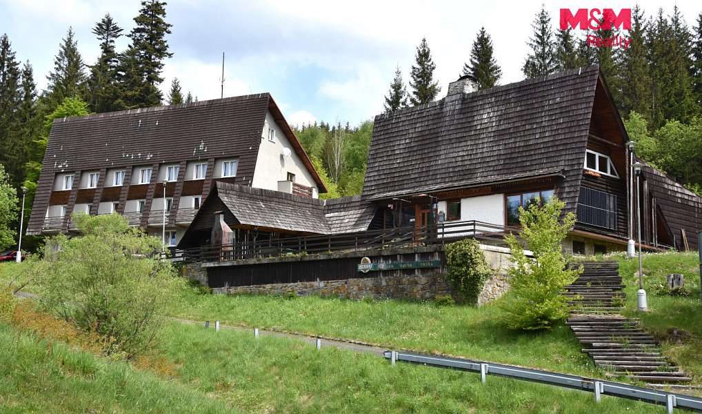 Prodej ubytovacího objektu 900 m², Bílá – náhled fotky 6