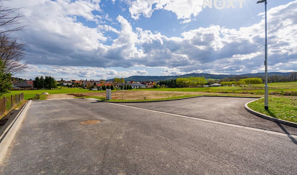 Prodej stavebního pozemku 1 265 m², Lipí – náhled fotky 5
