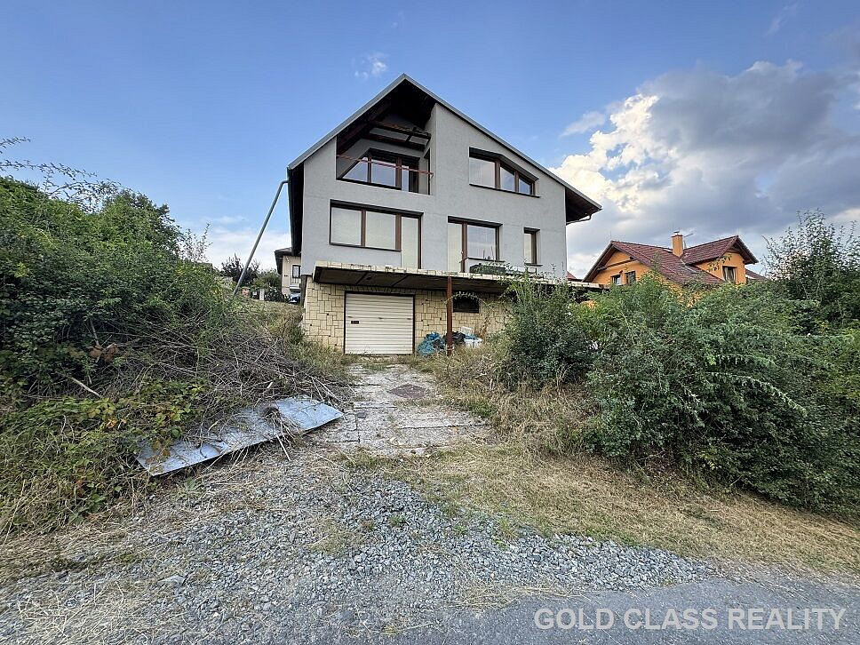 Prodej domu 200 m² s pozemkem 526 m²
