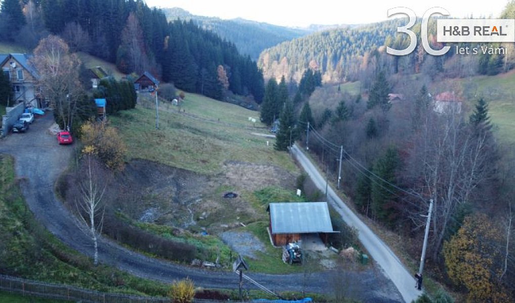 Prodej stavebního pozemku 2 005 m², Karolinka – náhled fotky 2