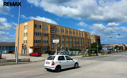 Pronájem kanceláře 17 m², Chýnovská, Tábor