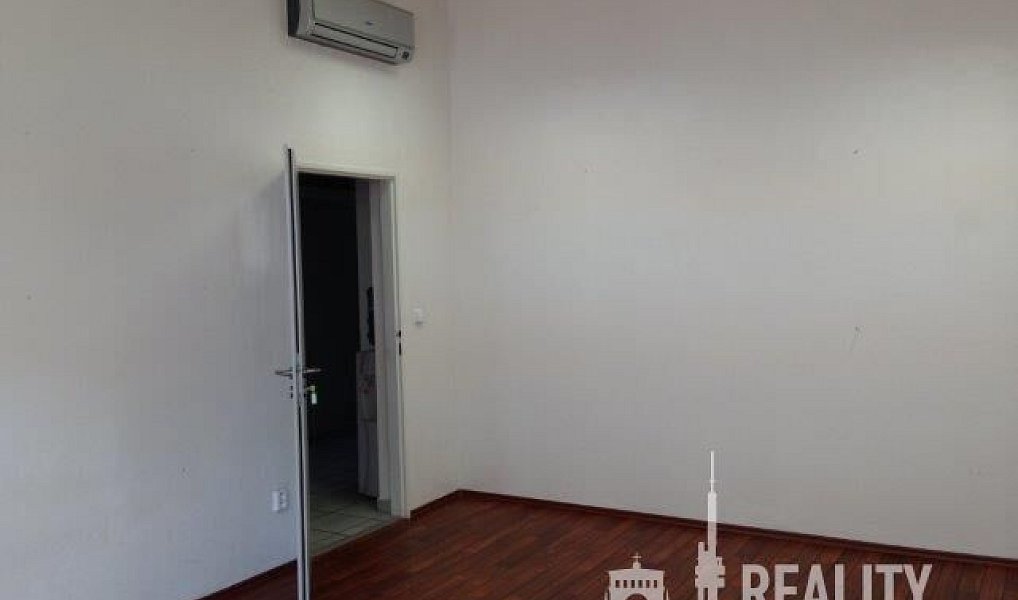 Pronájem kanceláře 103 m², Praha – náhled fotky 6