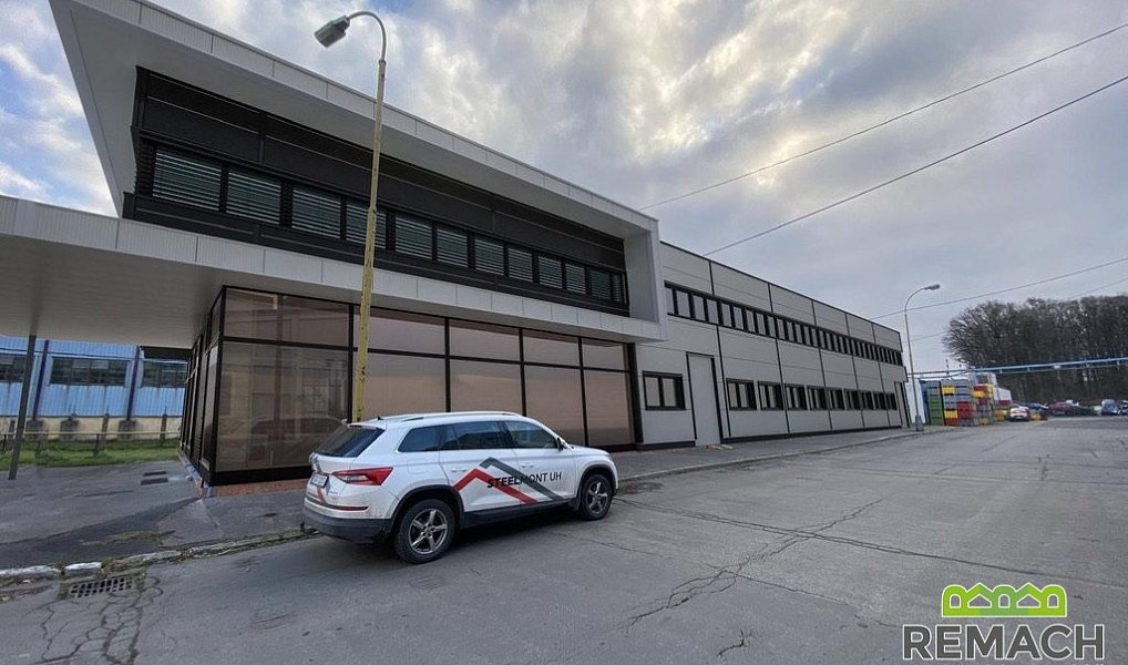 Pronájem kanceláře 500 m², Kunovice – náhled fotky 2