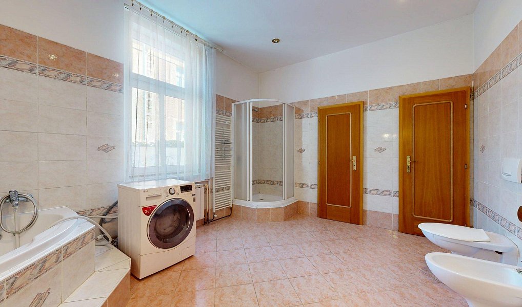 Prodej domu 460 m² s pozemkem 612 m², Litoměřice – náhled fotky 24