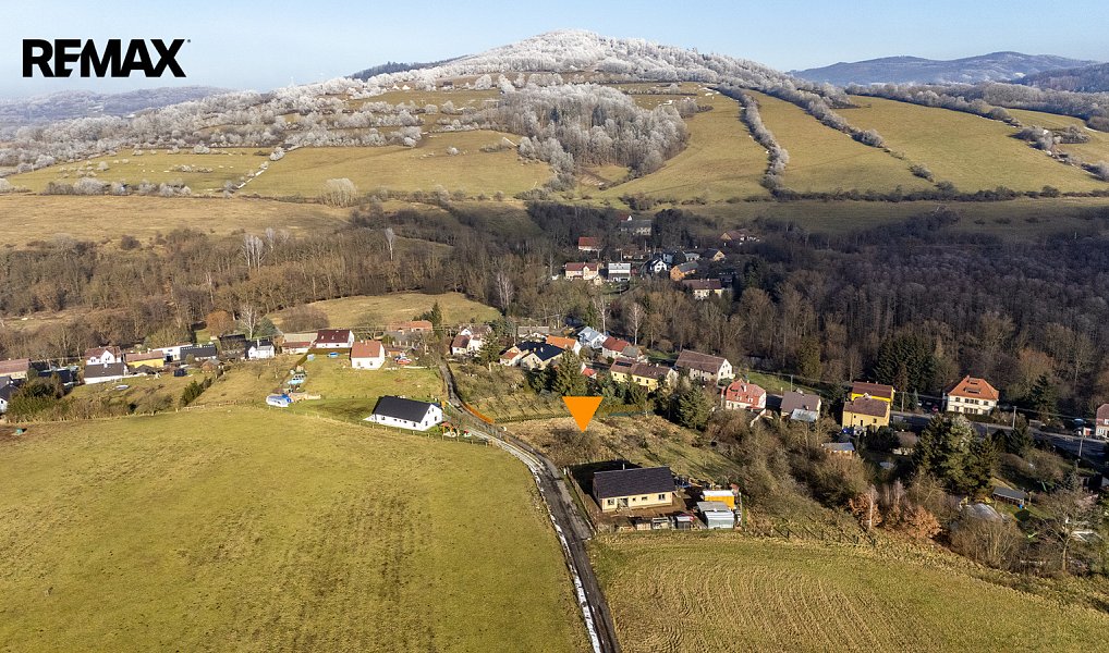 Prodej stavebního pozemku 2 413 m², Horní Police – náhled fotky 30