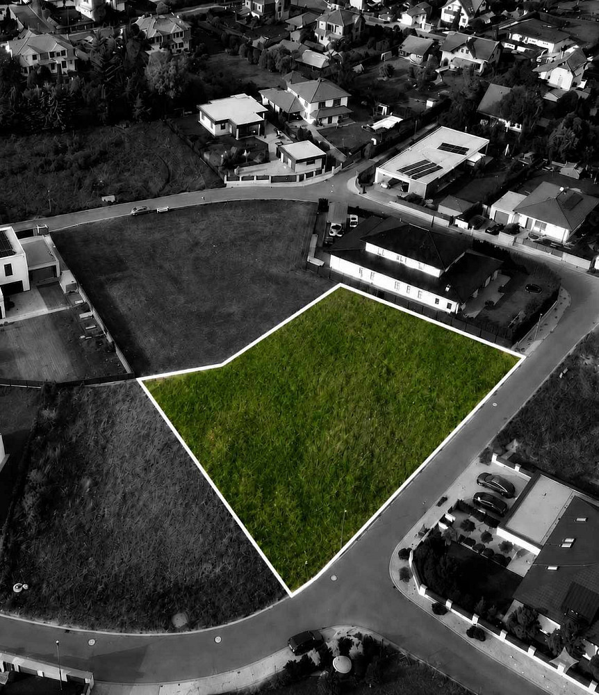 Prodej stavebního pozemku 1 587 m²