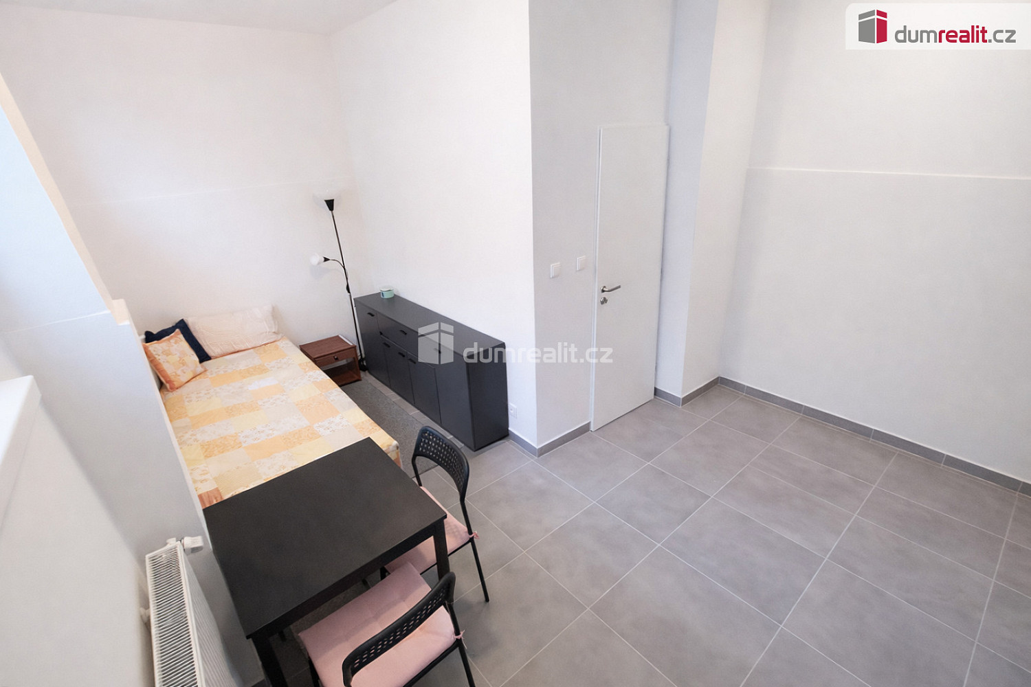 Pronájem bytu 1+kk 21 m² – fotografie 4