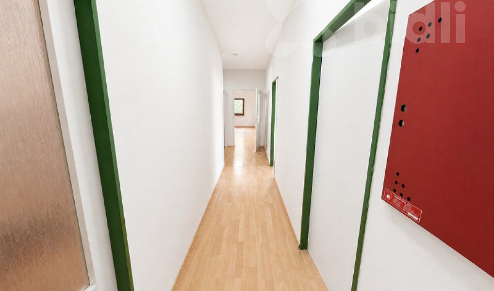 Pronájem bytu 5+kk 160 m², Hostinné – náhled fotky 8