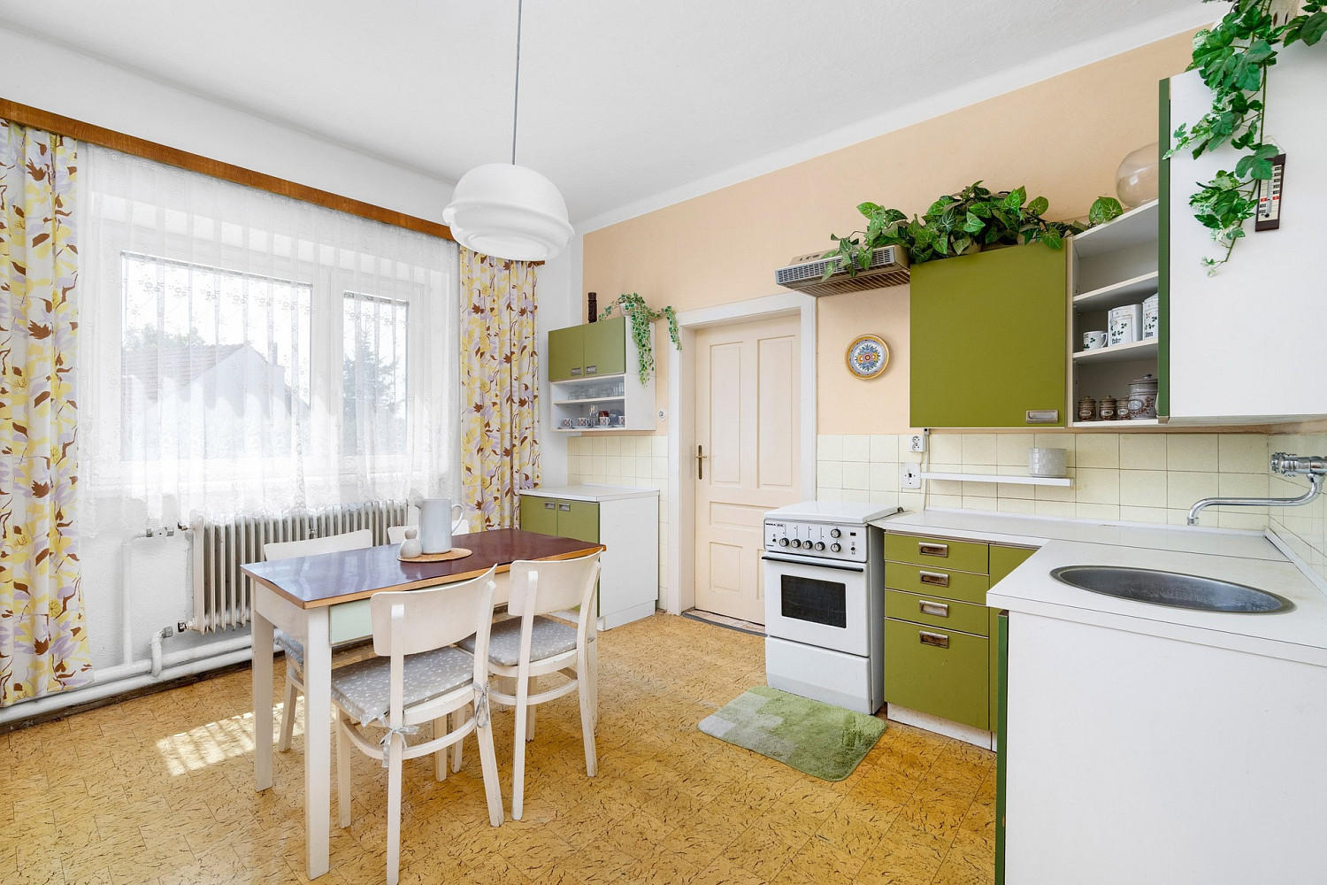Prodej domu 124 m² s pozemkem 437 m² – fotografie 3