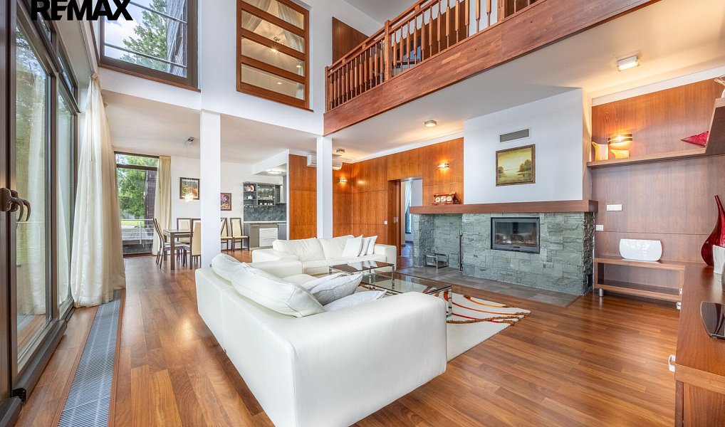 Prodej domu 325 m² s pozemkem 7 262 m², Děpoltovice – náhled fotky 2
