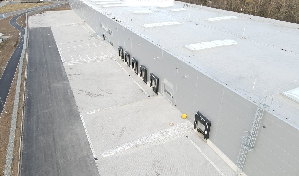 Pronájem skladovacích prostor 9 370 m², Stříbro – náhled fotky 2