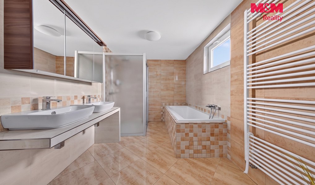 Prodej domu 154 m² s pozemkem 392 m², Praha – náhled fotky 3