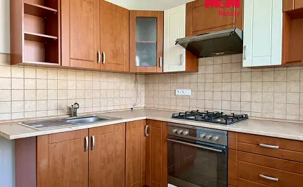 Prodej bytu 2+1 57 m², Hrdlovská, Osek, okres Teplice