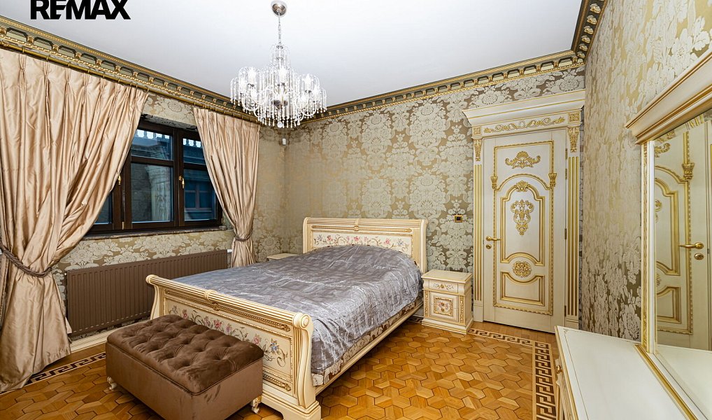 Pronájem domu 450 m² s pozemkem 701 m², Praha – náhled fotky 13