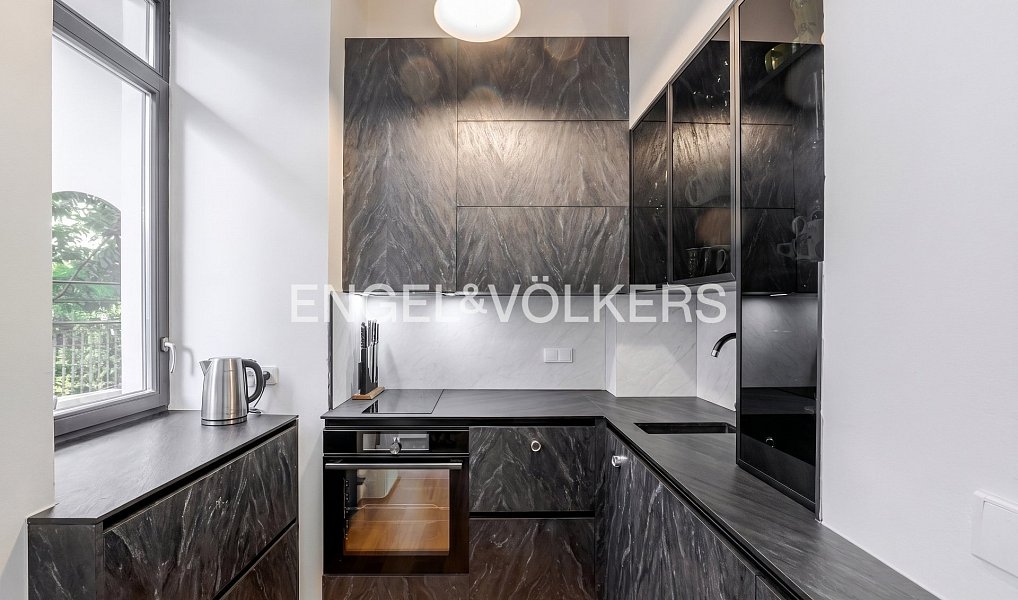 Prodej bytu 2+kk 65 m², Praha – náhled fotky 8