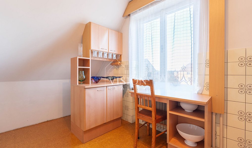 Prodej domu 204 m² s pozemkem 809 m², Kovářov – náhled fotky 14