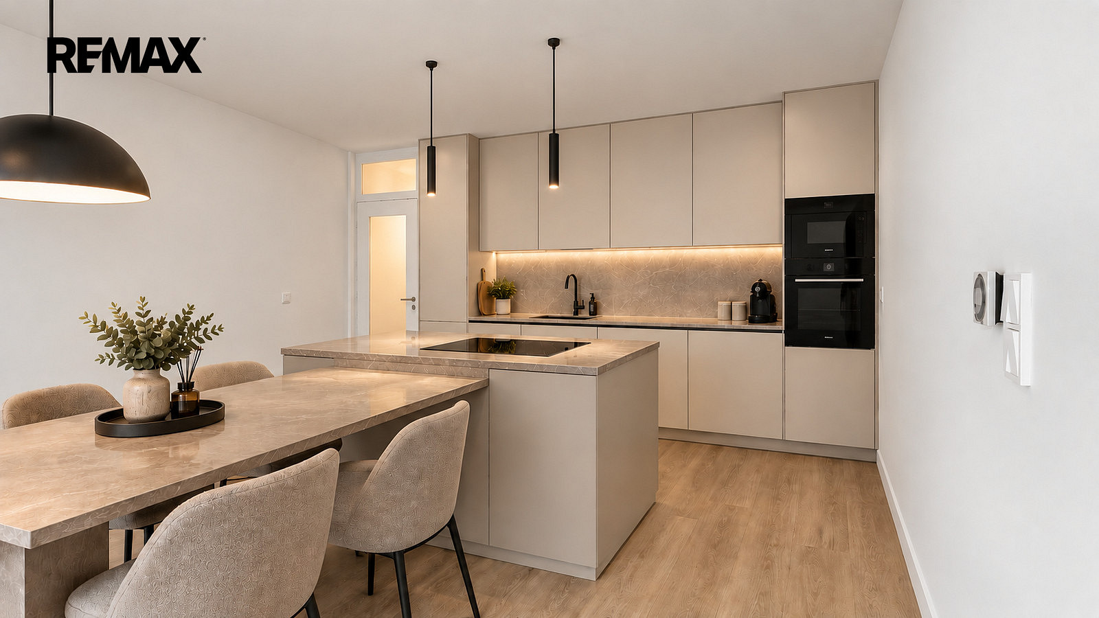Prodej domu 126 m² s pozemkem 1 210 m² – fotografie 3