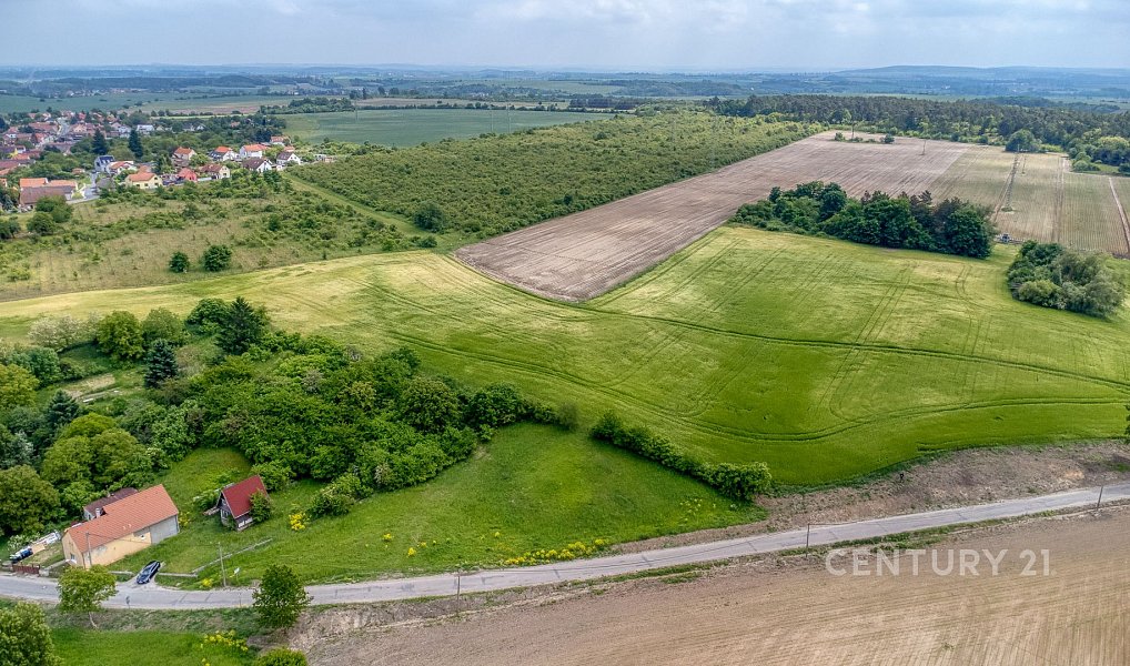 Prodej stavebního pozemku 1 510 m², Chrást – náhled fotky 9