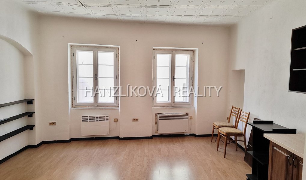 Pronájem bytu 1+1 40 m², Prachatice – náhled fotky 4