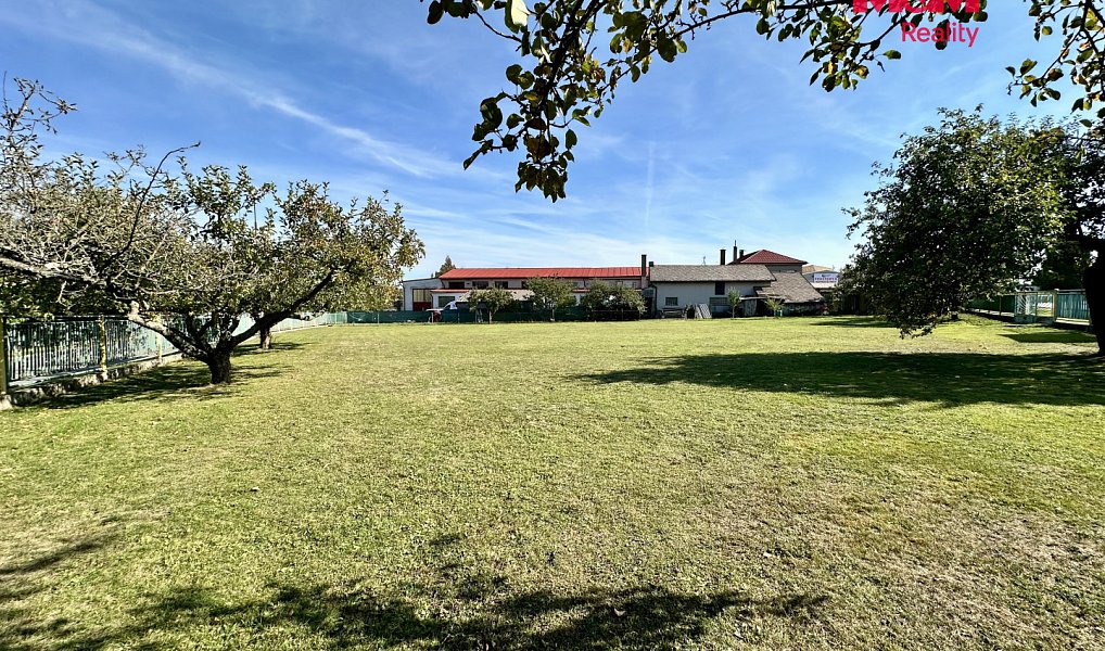 Prodej stavebního pozemku 1 267 m², Lom – náhled fotky 5