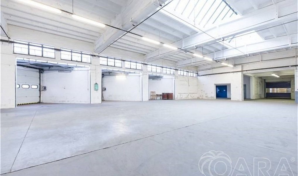 Pronájem skladovacích prostor 4 000 m², Písek – náhled fotky 9