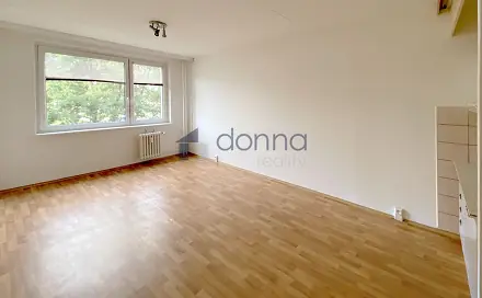 Pronájem bytu 1+kk 29 m², Božetická, Praha 4 - Modřany