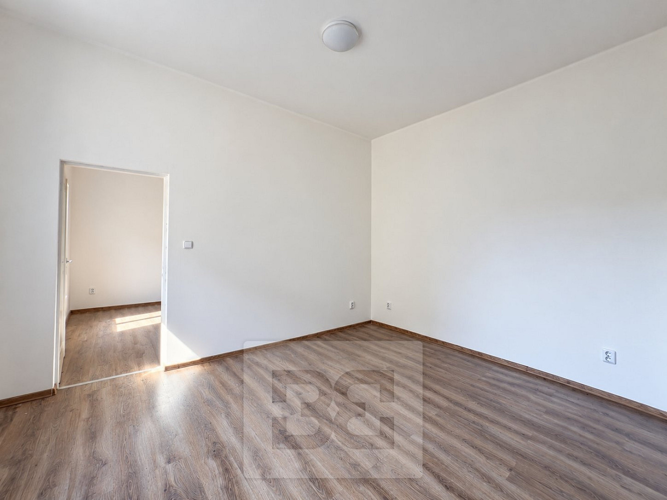 Pronájem bytu 3+1 55 m² – fotografie 3