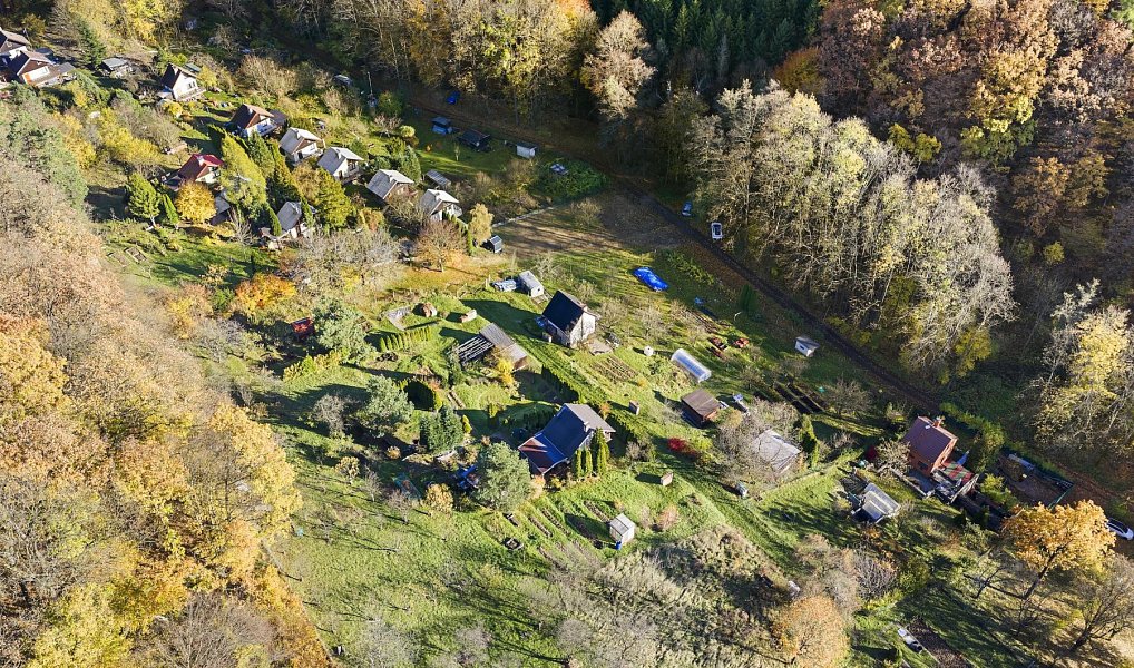 Prodej zahrady 554 m², Zlín – náhled fotky 3