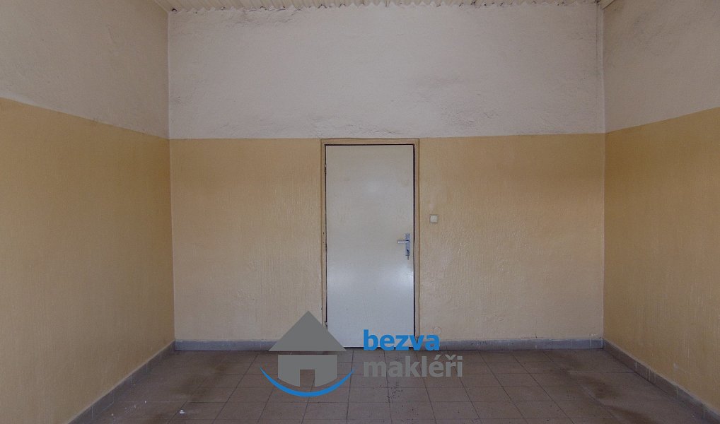 Pronájem skladovacích prostor 24 m², Skuteč – náhled fotky 2