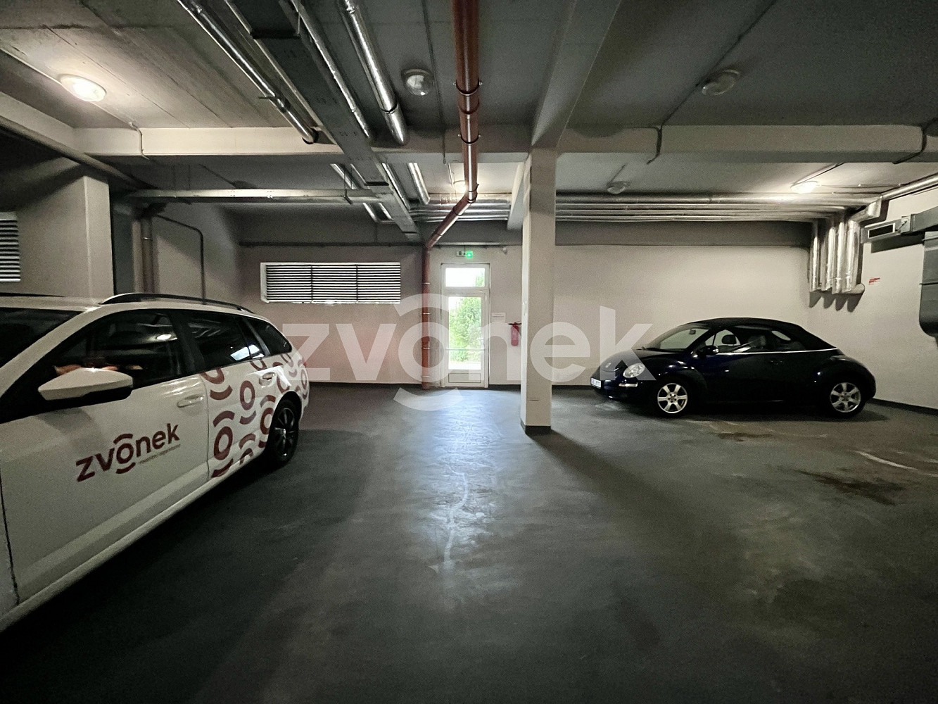 Pronájem garážového stání 18 m2, zlín — photo 5