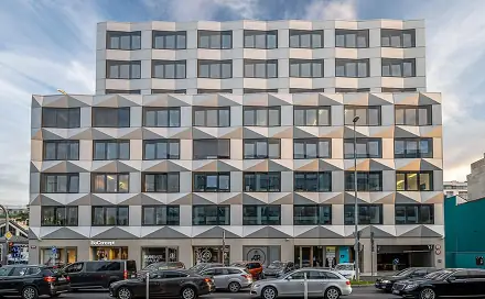 Pronájem kanceláře 458 m², Pobřežní, Praha 8 - Karlín