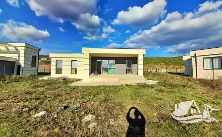 Prodej domu 114 m² s pozemkem 129 m², Košarica, Bulharsko