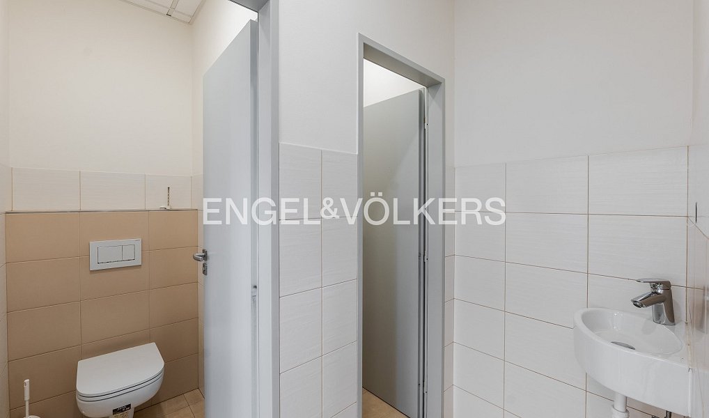 Pronájem kanceláře 89 m², Praha – náhled fotky 10