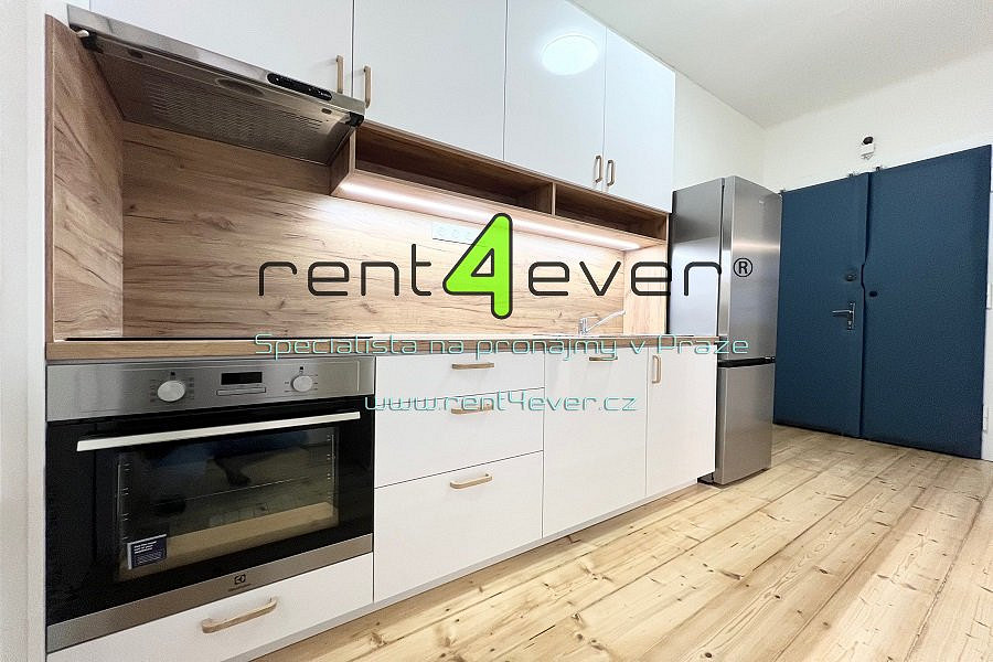 Pronájem bytu 2+1 40 m², Praha