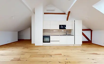 Pronájem bytu atypického 121 m², Husova, Jindřichův Hradec - Jindřichův Hradec II